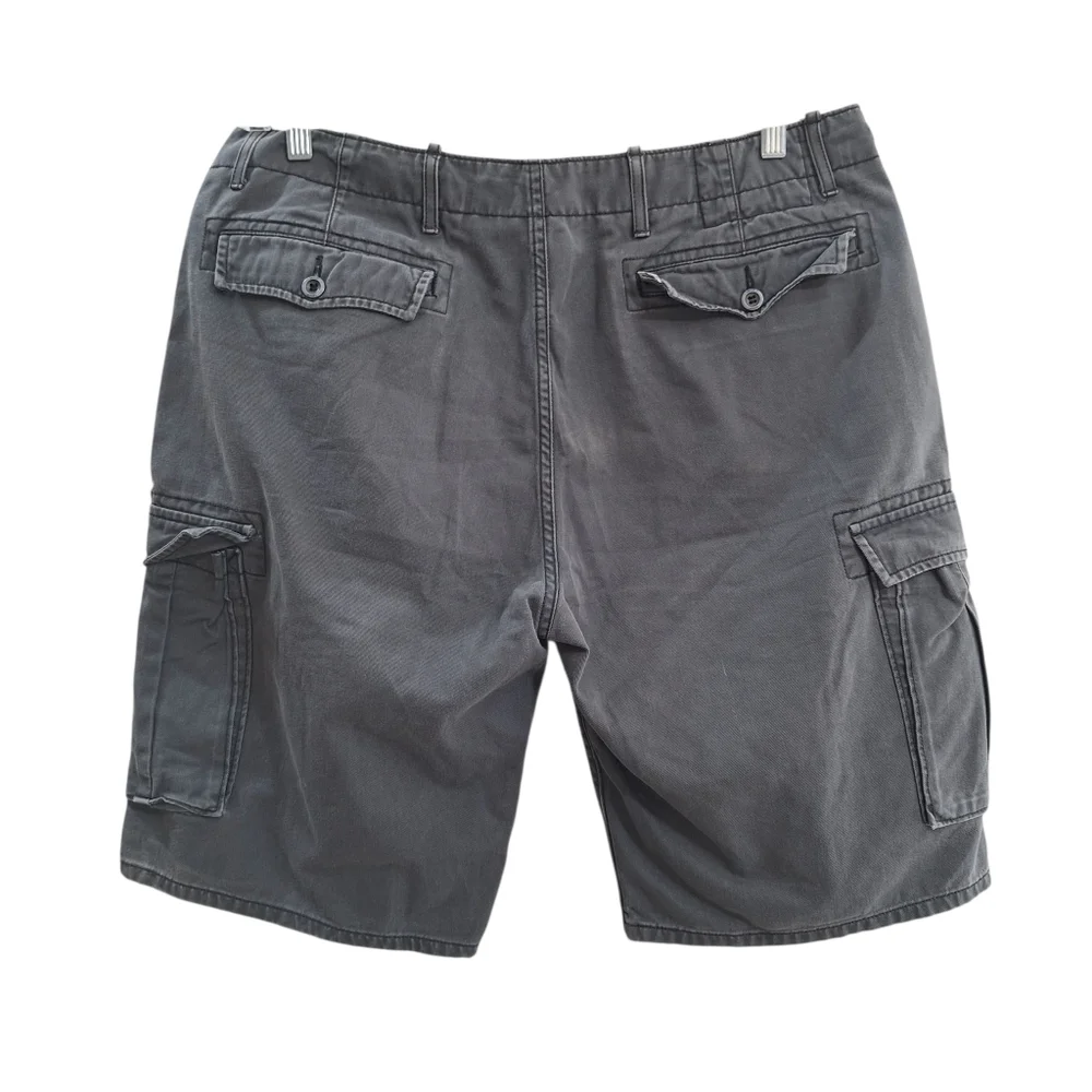 Levis Men Grey Cargo Shorts Sz 34
